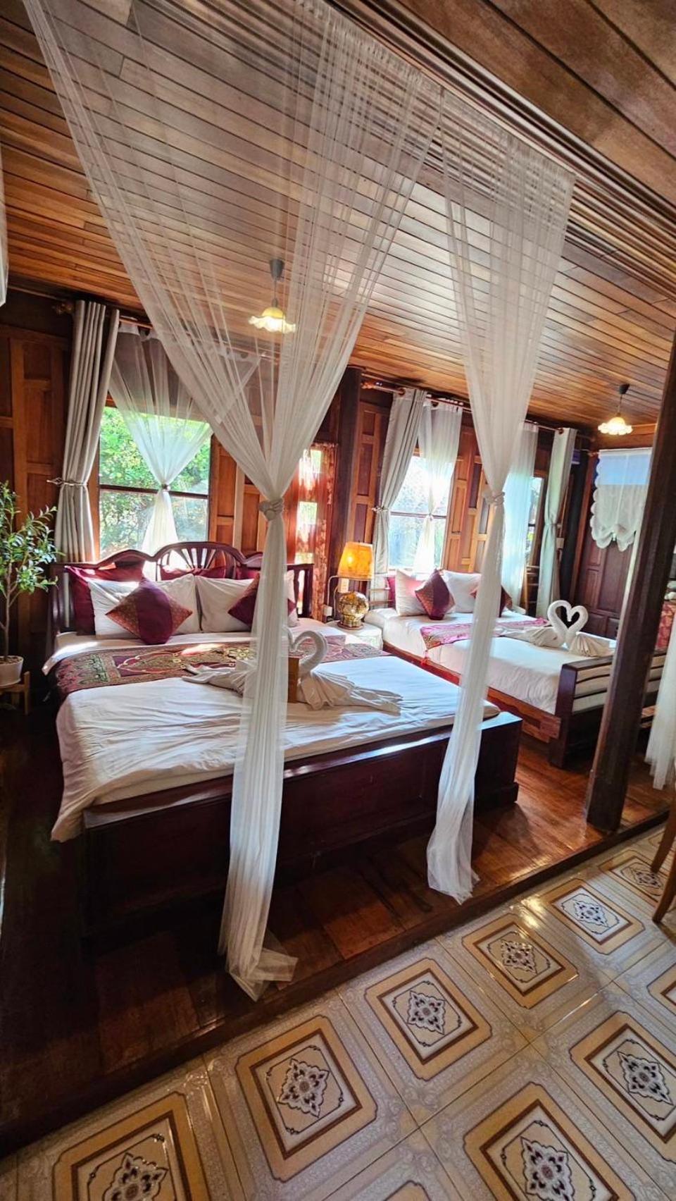 The Antique Riverside Resort Ban Pong  Ngoại thất bức ảnh