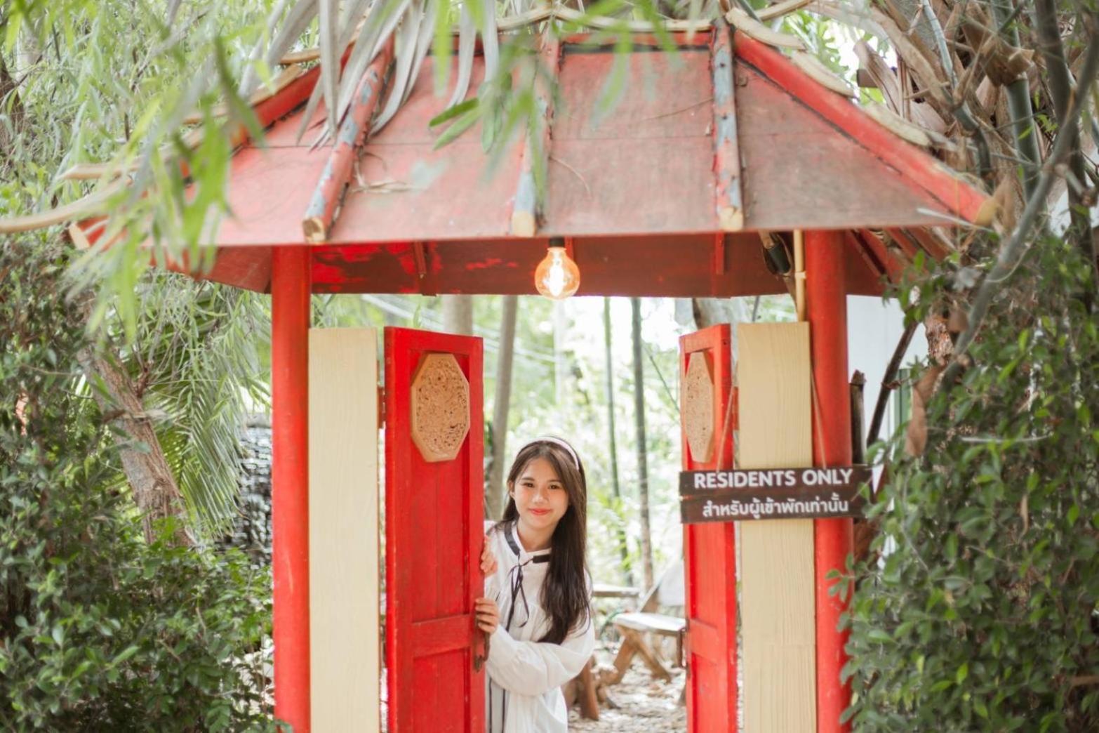 The Antique Riverside Resort Ban Pong  Ngoại thất bức ảnh